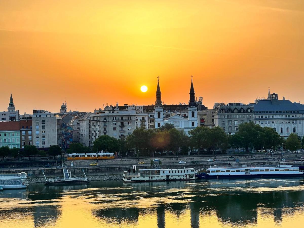 Luxury Residence With A Beautiful View For The Danube River Budapest Kültér fotó